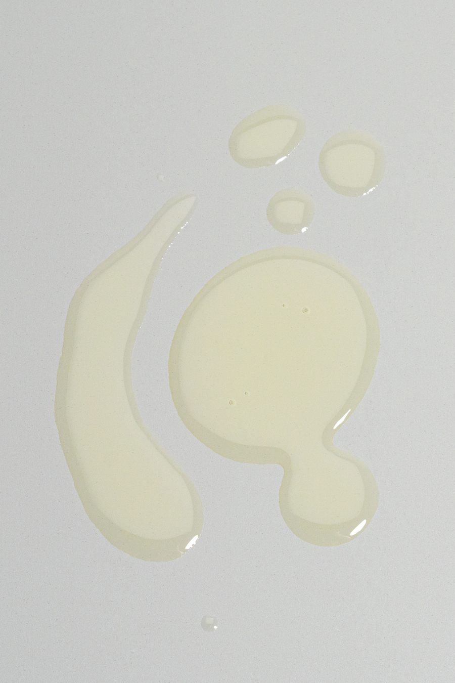Om Organics Hibiscus + Daikon Seed Protective Hair Oil