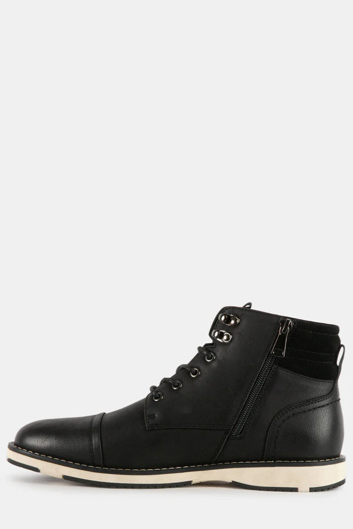Steve Madden Magnum Boots Black