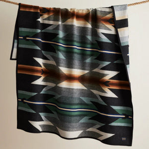 Pendleton Wyeth Trail Blanket Oxford Queen