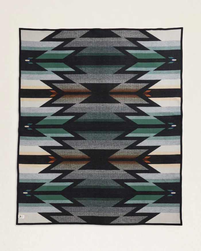 Pendleton Wyeth Trail Blanket Oxford Queen