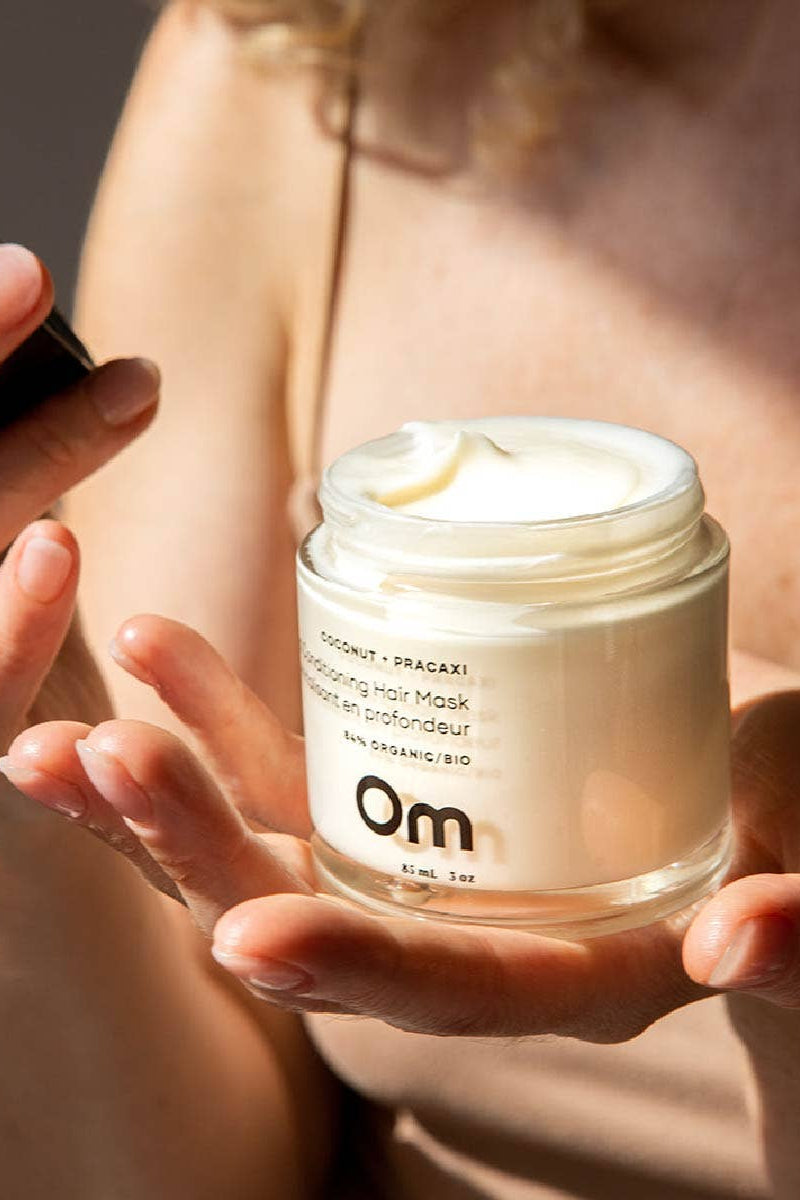 Om Organics Coconut + Pracaxi Deep Conditioning Hair Mask - Full Size 150ml