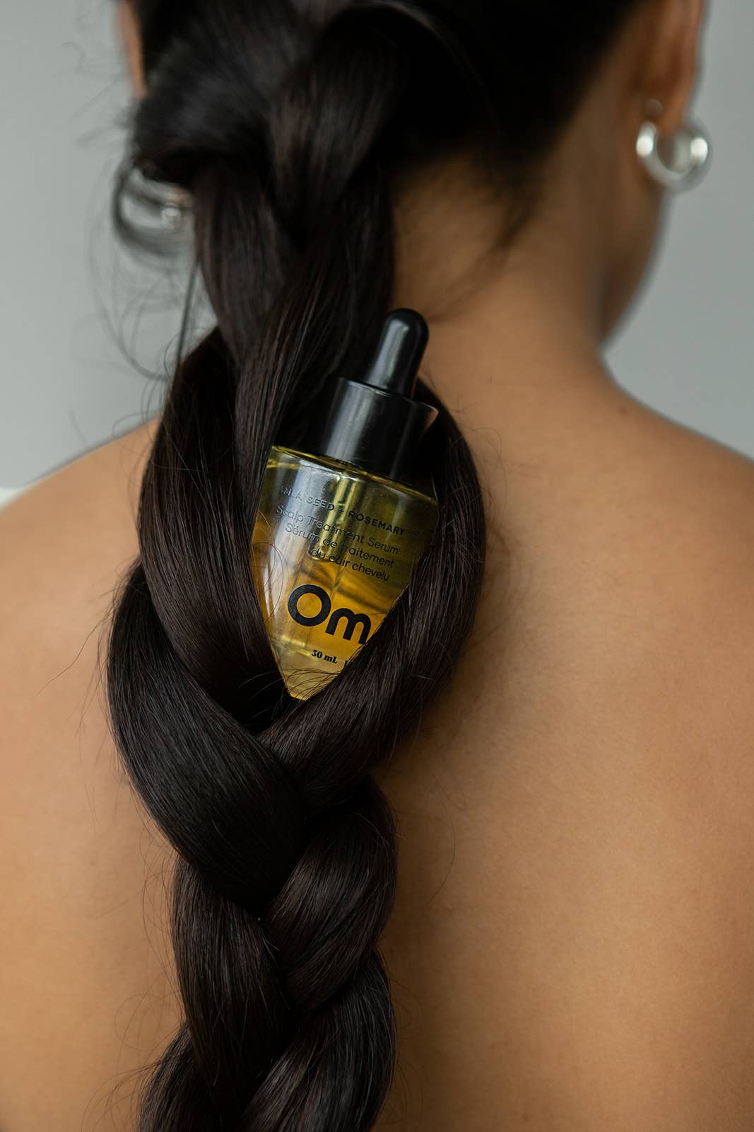 Om Organics Amla Seed + Rosemary Scalp Treatment Serum