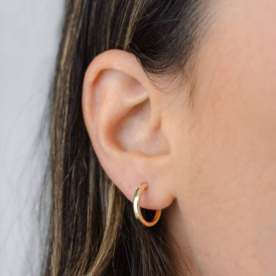 Petite Gold Essential Hoops