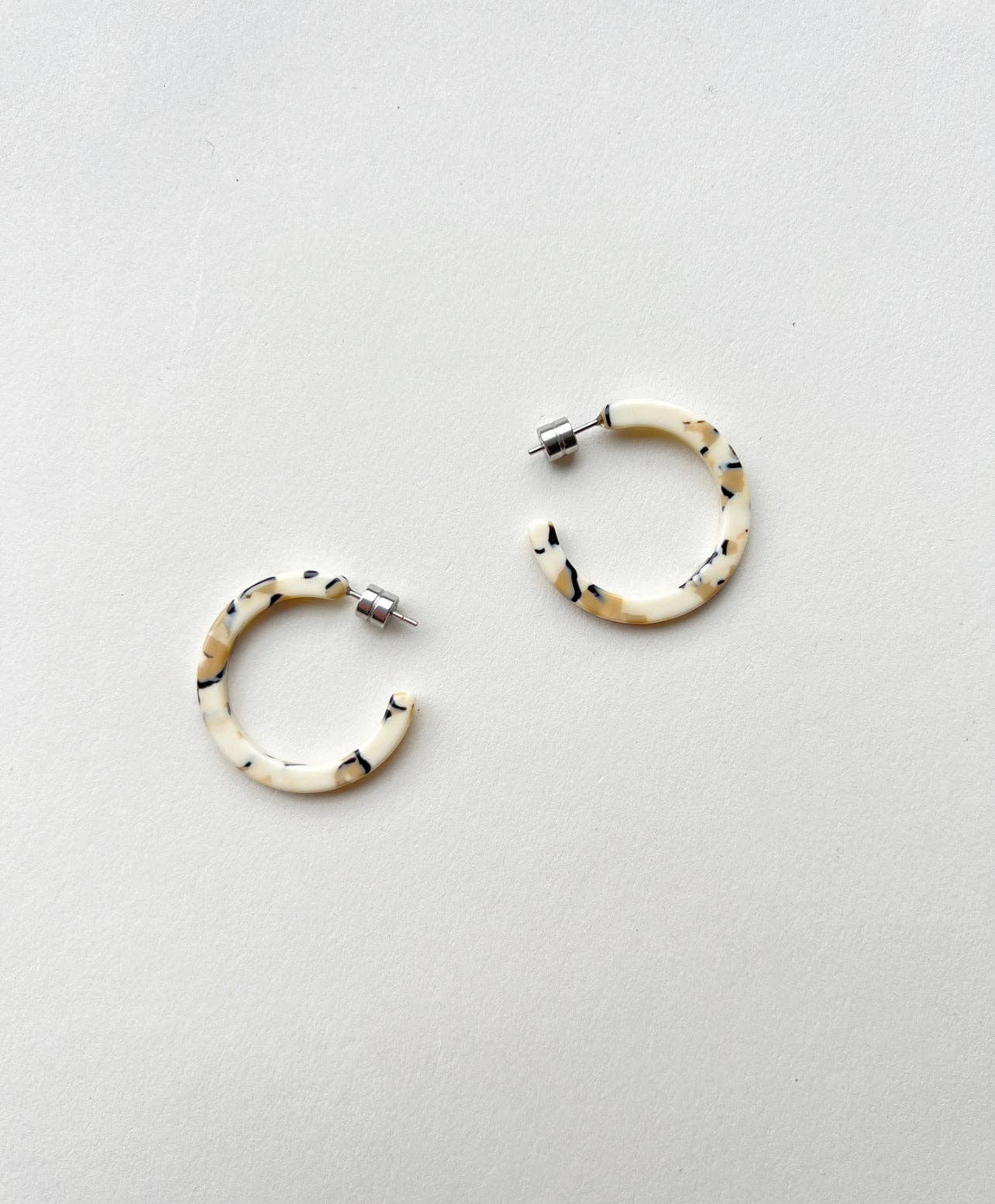 Mini Hoops in Terrazzo