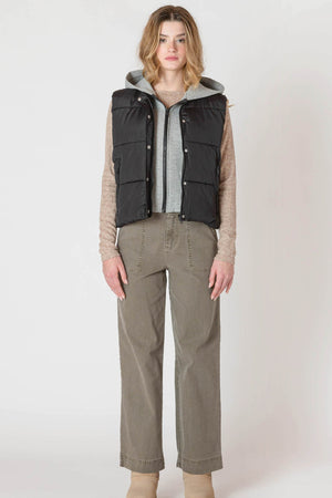 Room 34 Short Puffer Vest Black