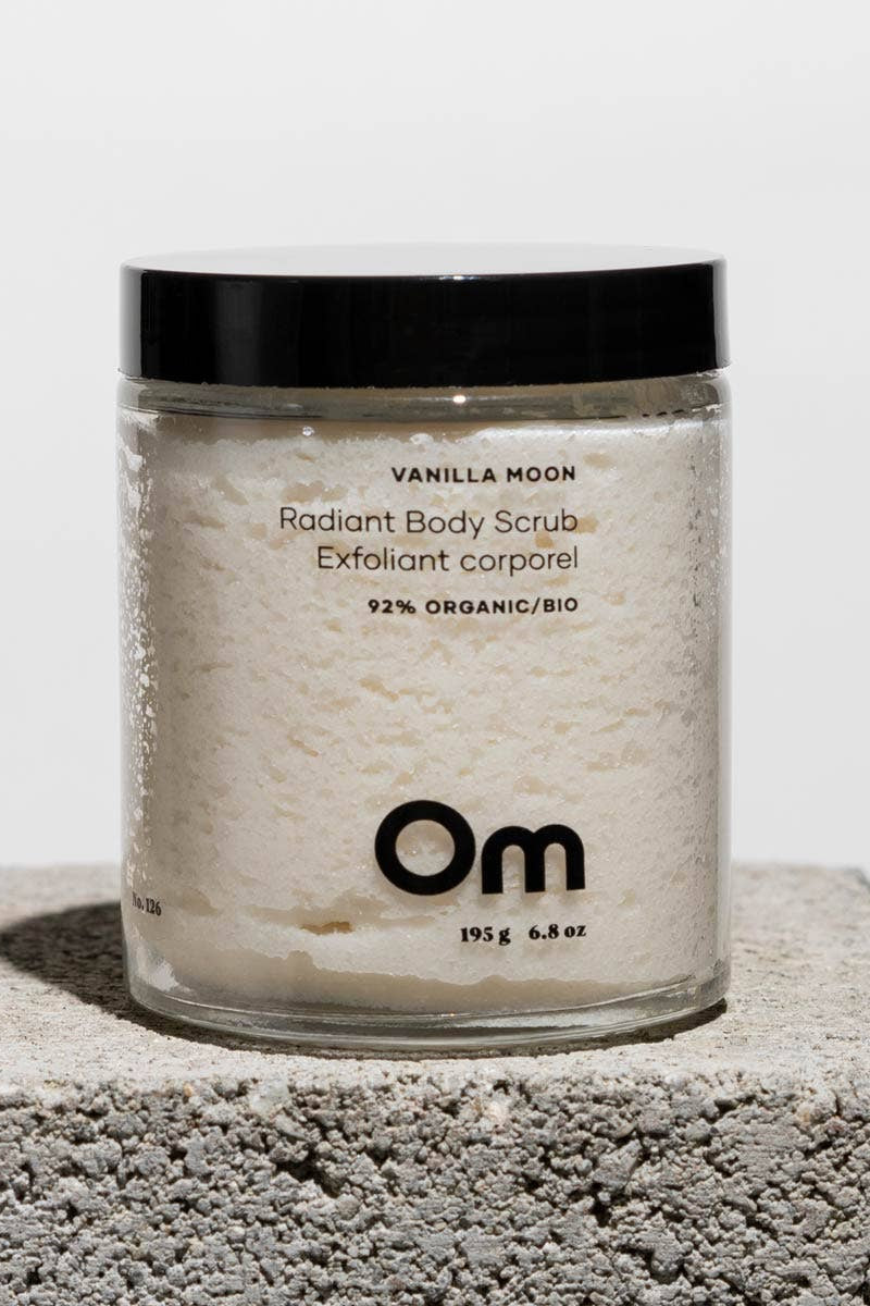 Om Organics Vanilla Moon Radiant Body Scrub - Full Size 195 g