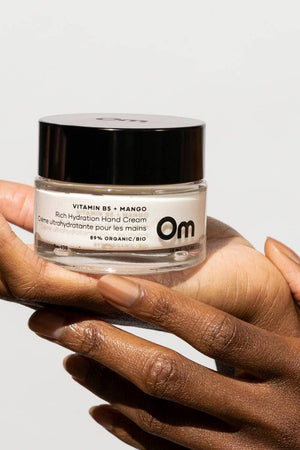 Om Organics Vitamin B5 + Mango Rich Hydration Hand Cream
