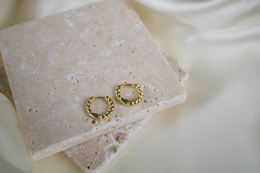 Tish Elanor // Twisted Huggie Hoops