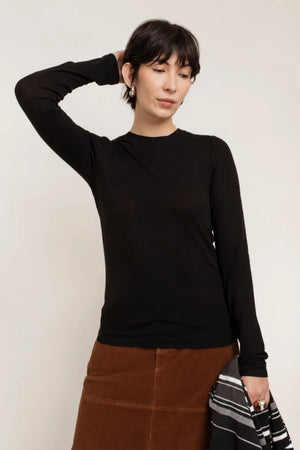 Paper Label Bree Slim Crew Black