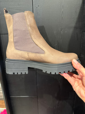 Elodie Nobuck Boot Shadow