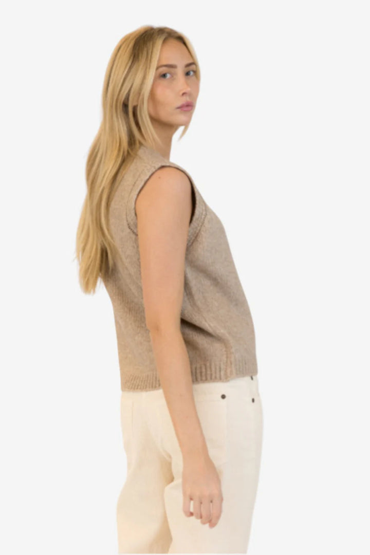 Lyla + Luxe Pam Vest Driftwood