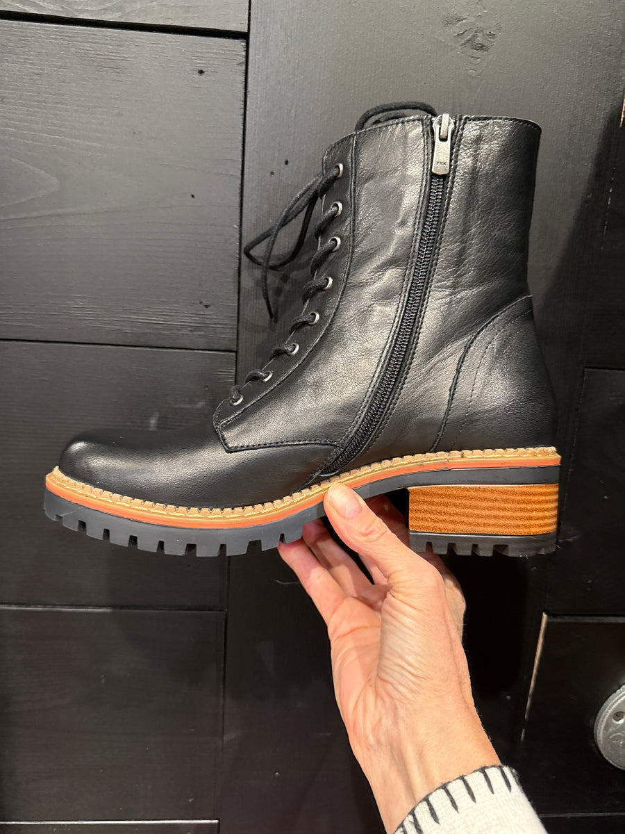 Everly Darcy Boot