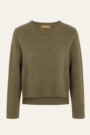 Culture CUtaia Arrow Pullover