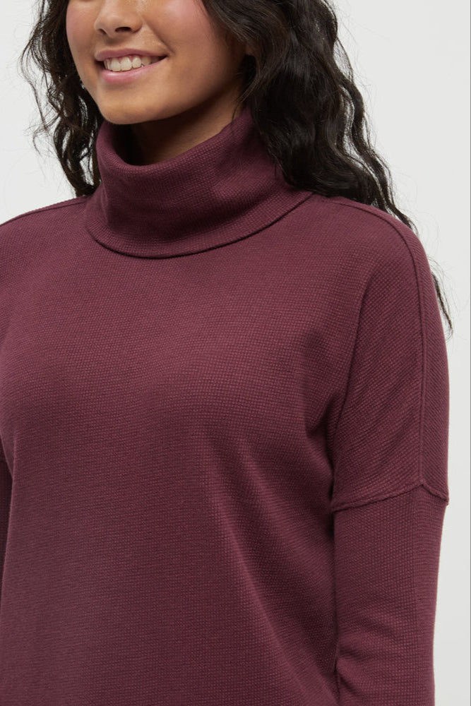 TenTree Highwood Turtleneck