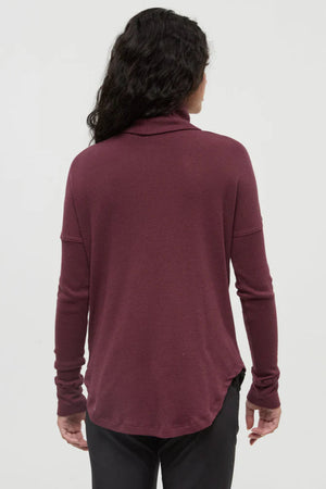 TenTree Highwood Turtleneck
