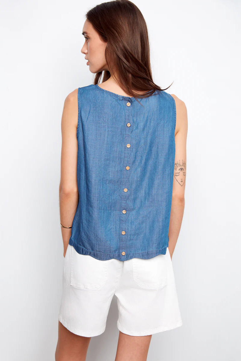 Charlie B Scallop Hem Sleeveless Top With Back Buttons Medium Blue
