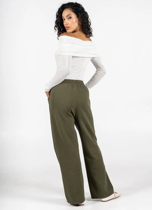 C'est Moi Wide Leg Fleece Pants