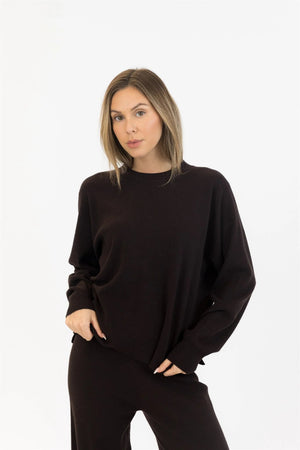 Lyla + Luxe Claret Crewneck Pullover Chocolate Brown