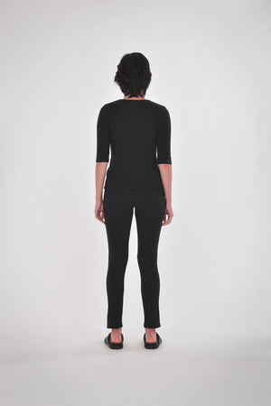 Paper Label Akari Crew Neck Black