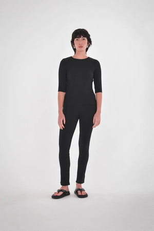 Paper Label Akari Crew Neck Black