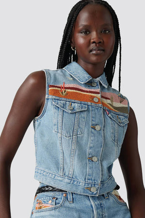 Levi's Trucker Vest Desert Utopia