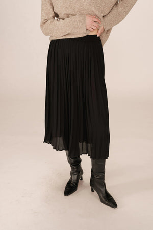 Grace & Mila Plisse Skirt Noir