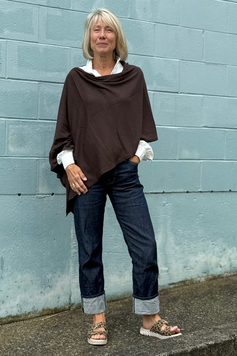Gilmour Travel Poncho Chocolate