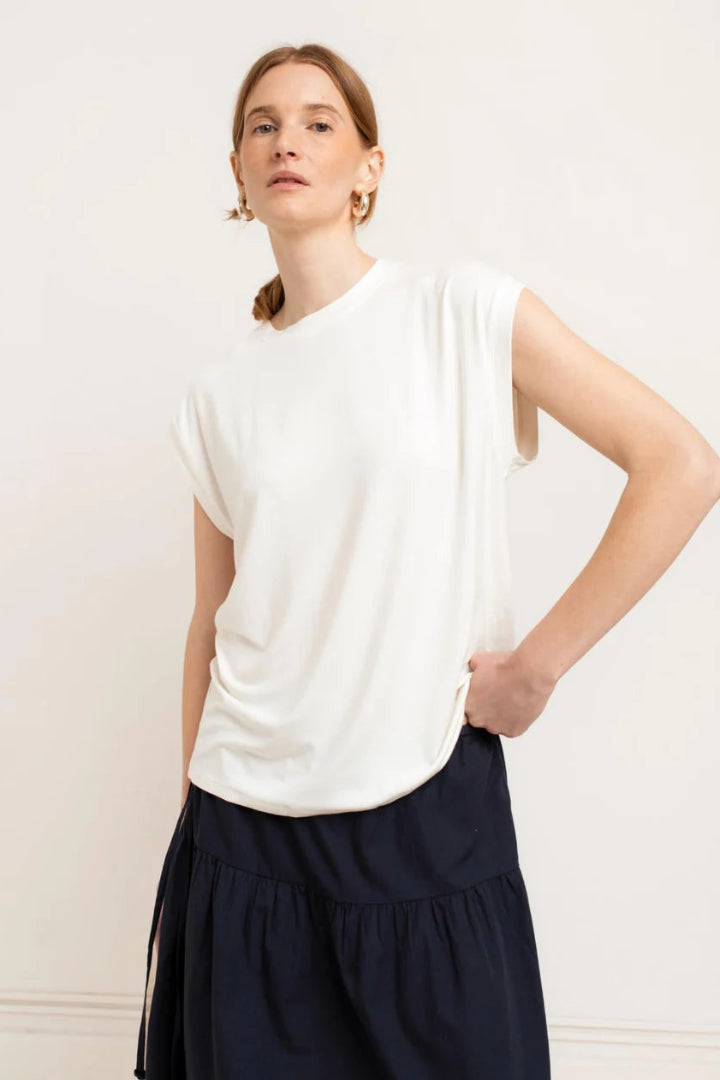 Paper Label Tilda Sleeveless Shirt