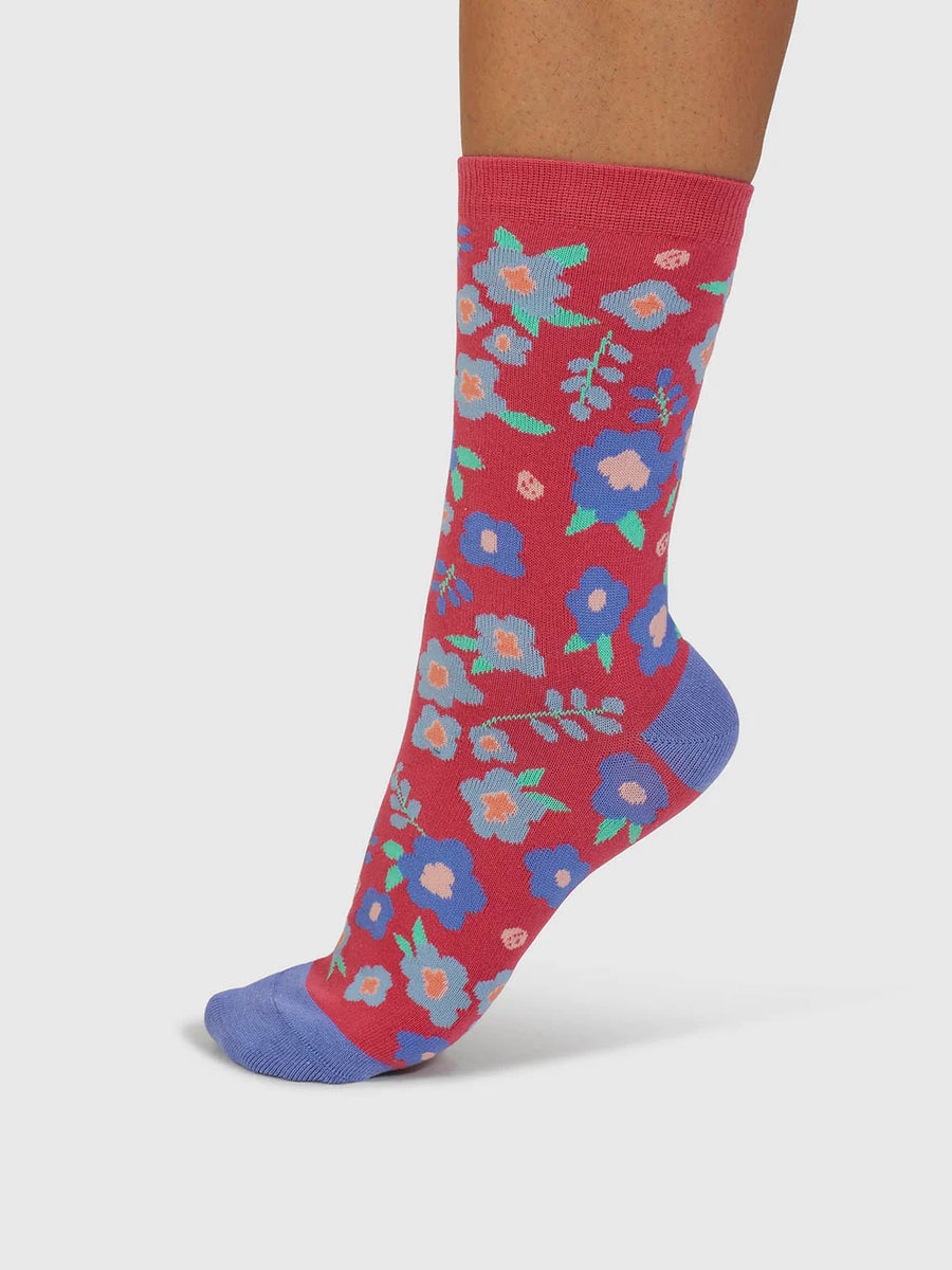 Thought Mapel Floral Socks Radish Pink