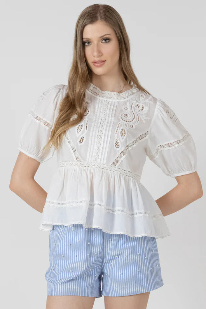 Black Tape Short Sleeve Line Blouse White