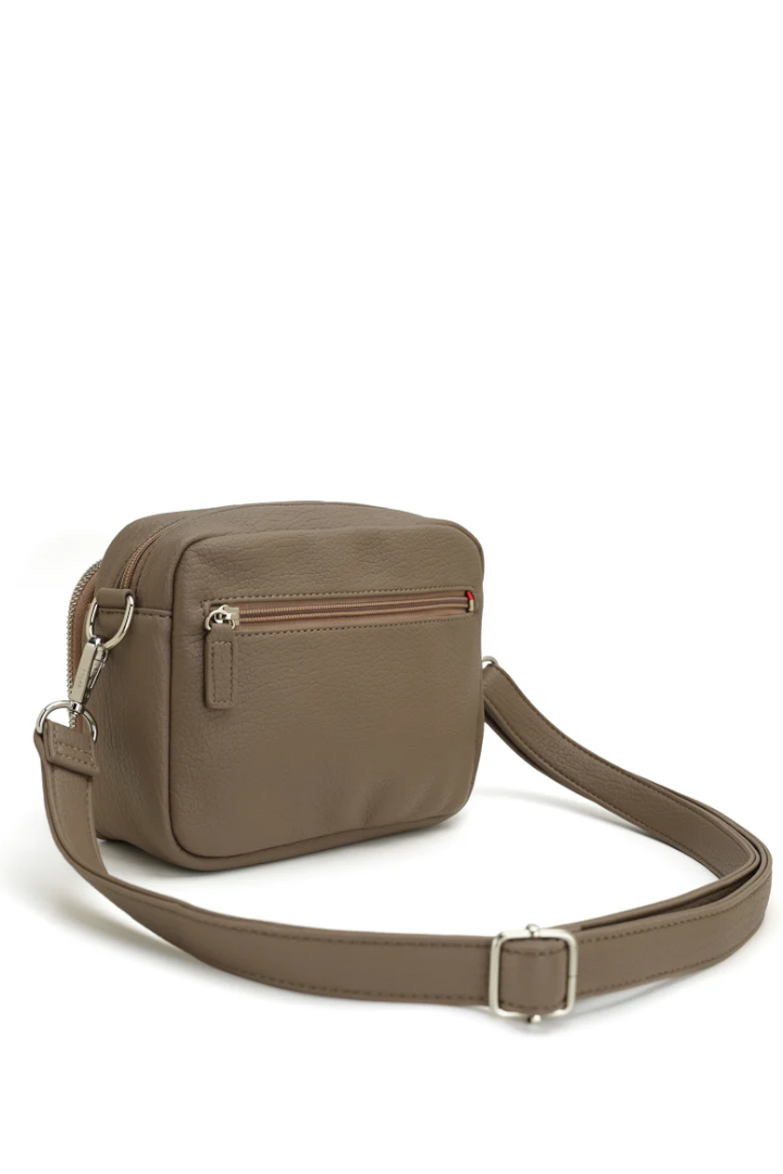 Colab Jordie Organizer Crossbody Taupe