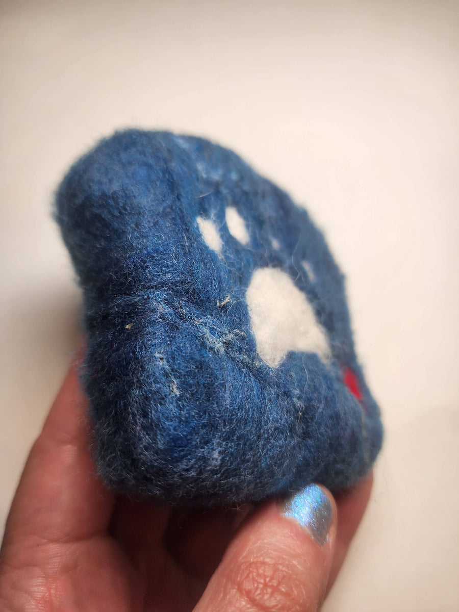 Felted soap bar - Paw print heart design