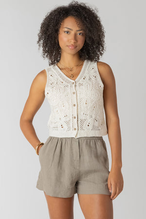 Room34 Crochet Button Vest Cream