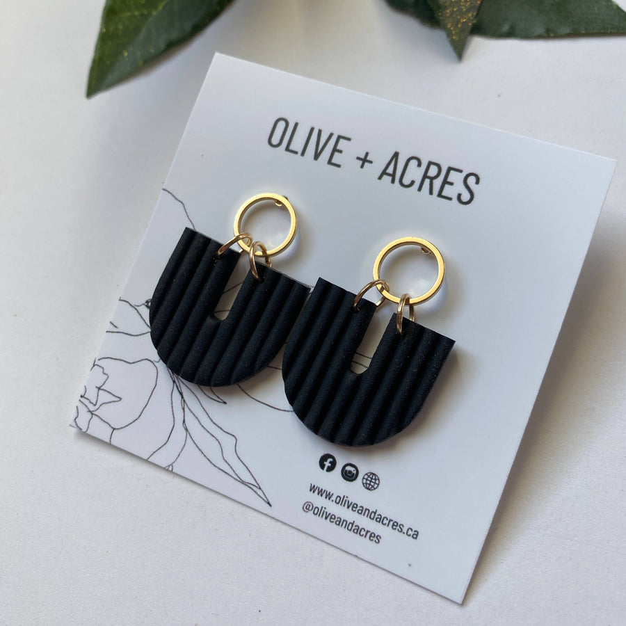 Amelia | Black Clay Earrings